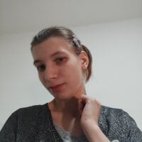 Offline chat soba modela Kissing2001