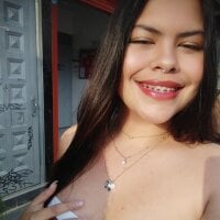 daphne_hottest webcam model