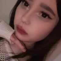 lovelymikky webcam model