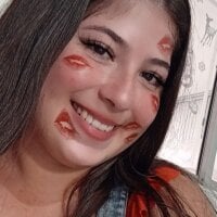 Lauraa_perezn Offline chat-huone