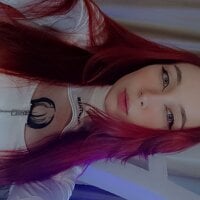 pleasurewithlily's Offline Chat Room
