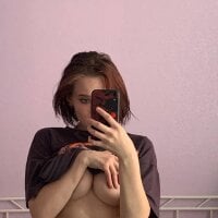 kimmi_1see webcam