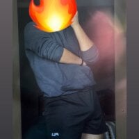 6uncutboy24 model avatar