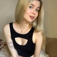 mirabinlis naked strip on webcam for live sex chat