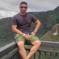 neyshow840's Offline Chat Room