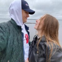 Aurora_Avel's Offline Chat Room