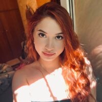 DaryaXLove webcam model