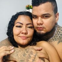 angus_and_lilith webcam