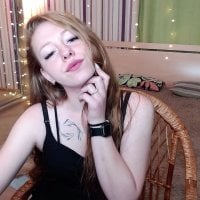 غرفة دردشة LuckyMisss دون اتصال