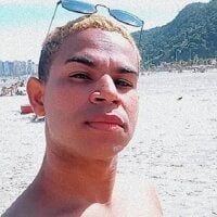 ห้องแชทออฟไลน์ของ LuccaMoratto