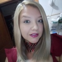 carolinasquirt22's Offline Chat Room