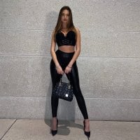 hotjasmin's Offline Chat Room