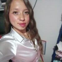 luisa_lulu_t webcam model