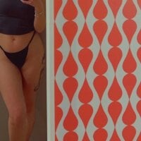 Kit-Kat-Arab's Offline Chat Room