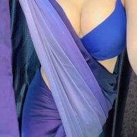Hottie_shonaa webcam model