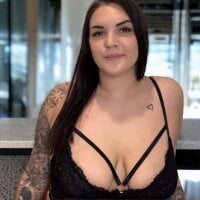 Offline chatovací místnost hellahailey