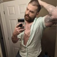 sevensteele77's Offline Chat Room