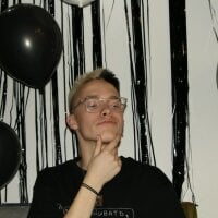Aaron_Vanken