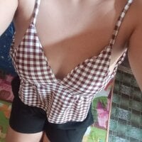 mia_kittykitty webcam model