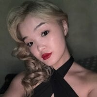 CarolannSide webcam model