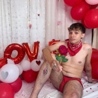 Kristof_Mills webcam model