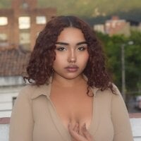 Honeyyy_Brown webcam model