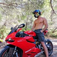 sebastiandude's Offline Chat Room