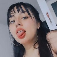 emmyalpha20 offline chatrum