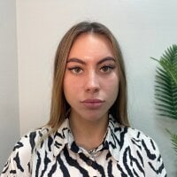 AnitaBerryg Chat Room offline