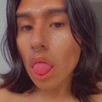 mika_ishorny's Profile Pic