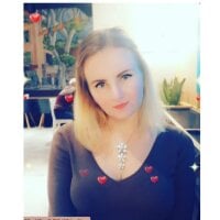 Elizavetta_Mitchel's Offline Chat Room