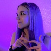 lali_lula's Offline Chat Room