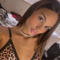 bellaisabella69 webcam model