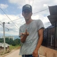 BiColombiansBigCocks_HOT's Offline Chat Room