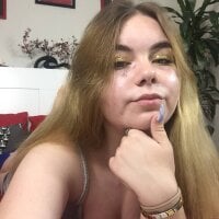 Offline chatovací místnost emma_nolan