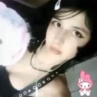 Maiden_hot webcam model