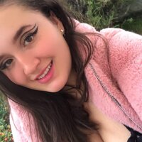 IsaLopezpink_ Ruang Obrolan Offline