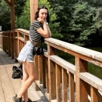 ViollaXlove's Avatar Pic