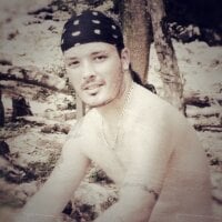 غرفة دردشة Im_Dom_Voyeur دون اتصال