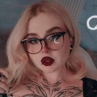 Madamxraven webcam