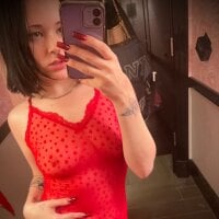 Lilbootybreezy's Offline Chat Room