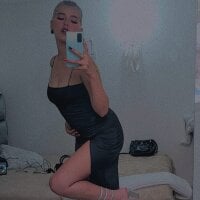 Vaiolet_Bellamy webcam model