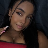 nisaa_'s Avatar Pic