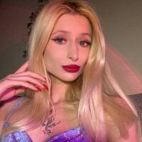 Monica_Leen webcam