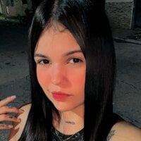 Emma_boo webcam model