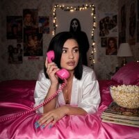 AdrianaTorres webcam model