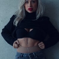 Erika_Kirman's Avatar Pic