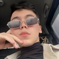 BaxtikEndrews webcam