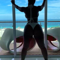 LaBellaDiablaX's Offline Chat Room