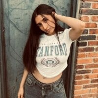 Francesca_a model avatar